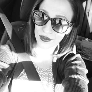 Meet your Posher, Monica